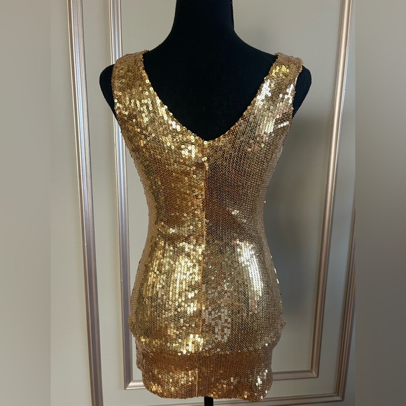 C-Gen Women’s Gold Sequin Holiday Party New Year’s Eve Tunic Top Size Small - Picture 4 of 6